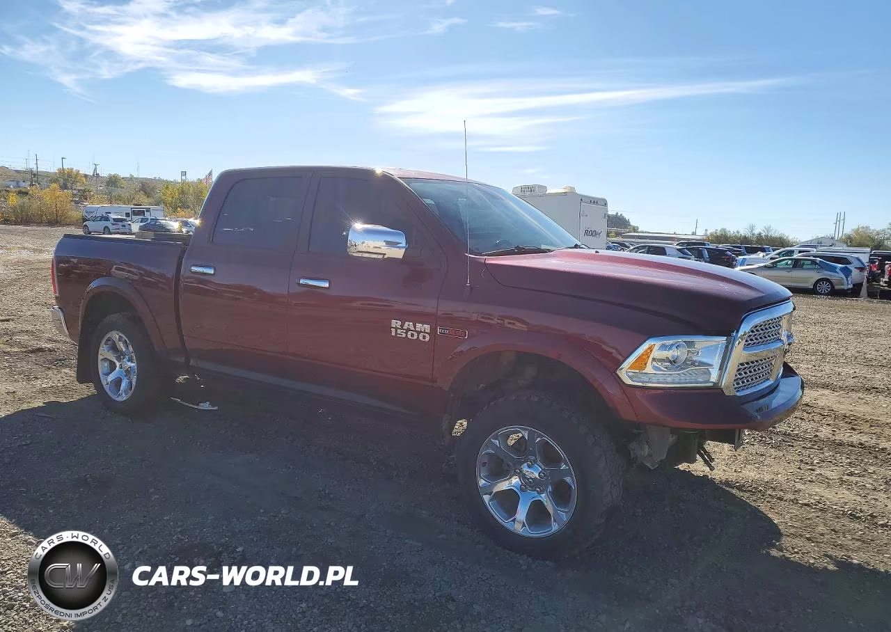 2017 Ram 1500 Laramie VIN:1C6RR7NM1HS880179 - 4