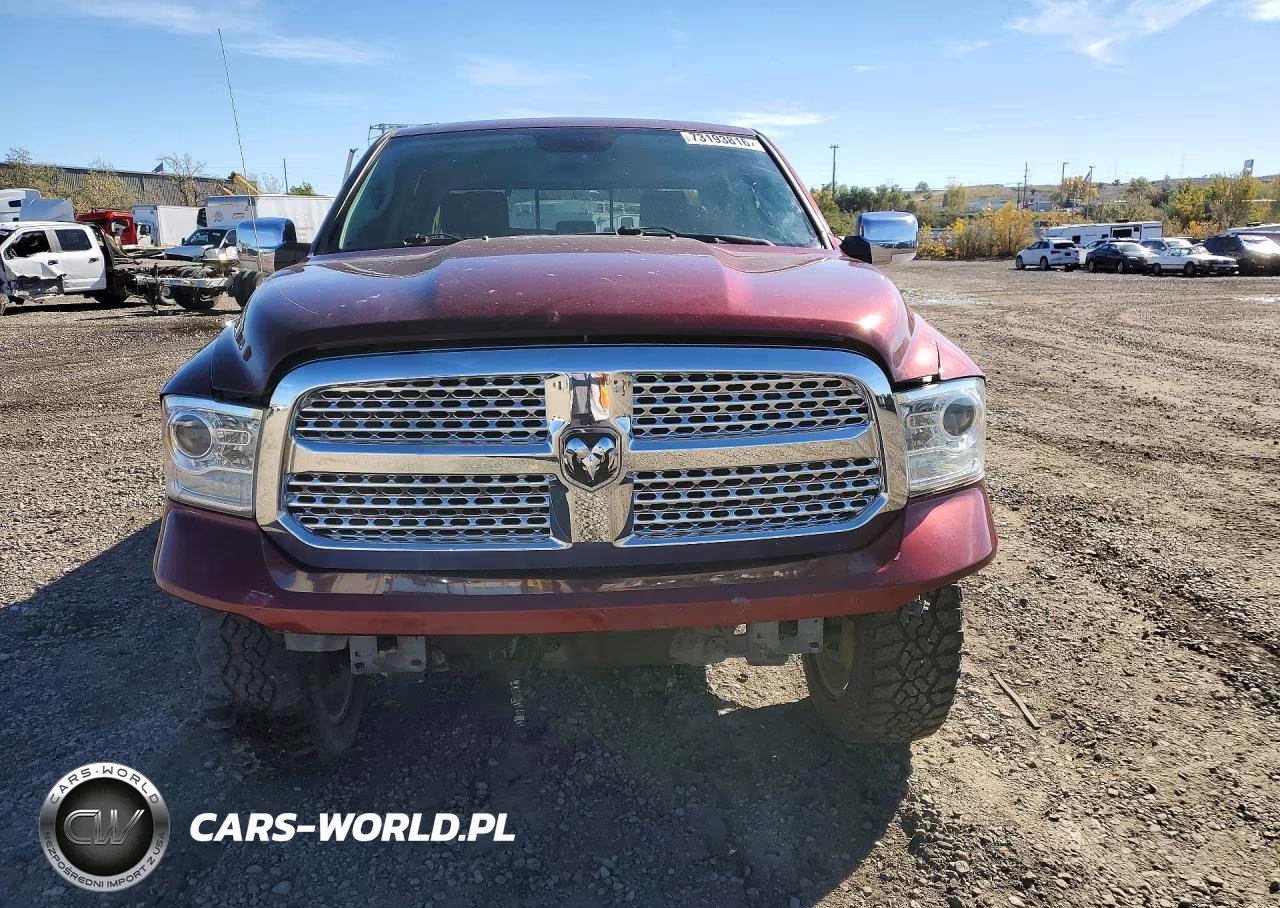 2017 Ram 1500 Laramie VIN:1C6RR7NM1HS880179 - 5