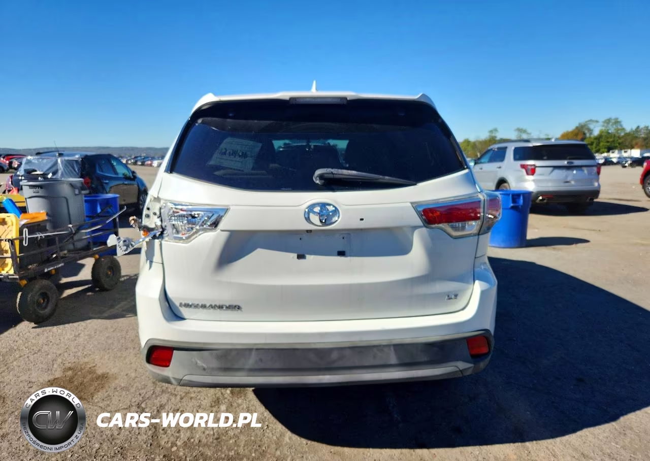 2015 Toyota Highlander Le Plus VIN:5TDZKRFH6FS070837 - 6