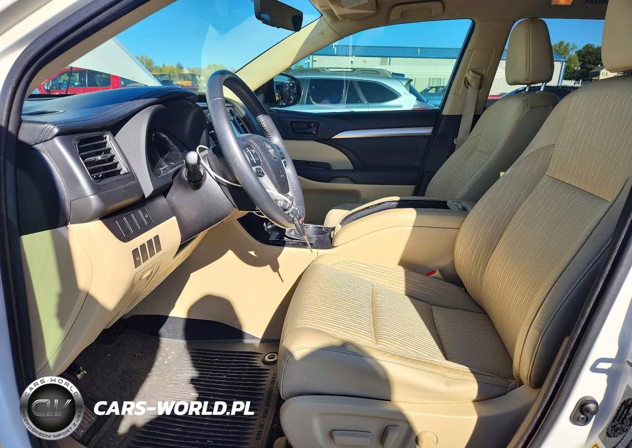 2015 Toyota Highlander Le Plus VIN:5TDZKRFH6FS070837 - 7