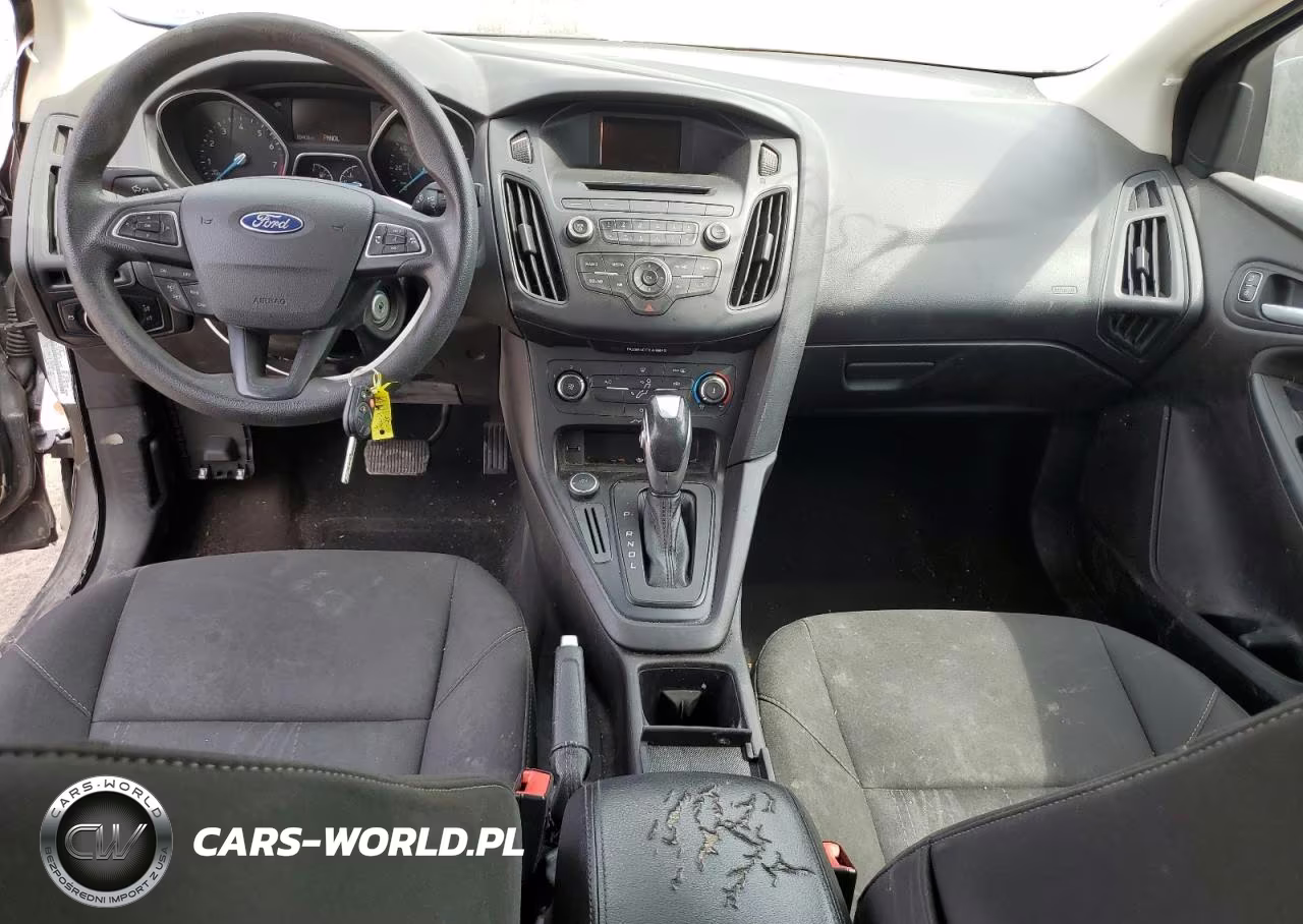 2016 Ford Focus Se VIN:1FADP3F28GL212442 - 8