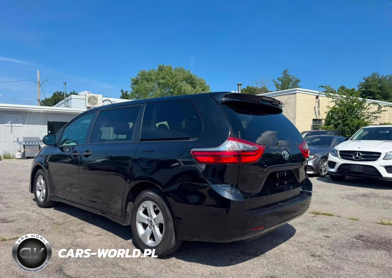 2020 Toyota Sienna L VIN:5TDZZ3DCXLS083327 - 3