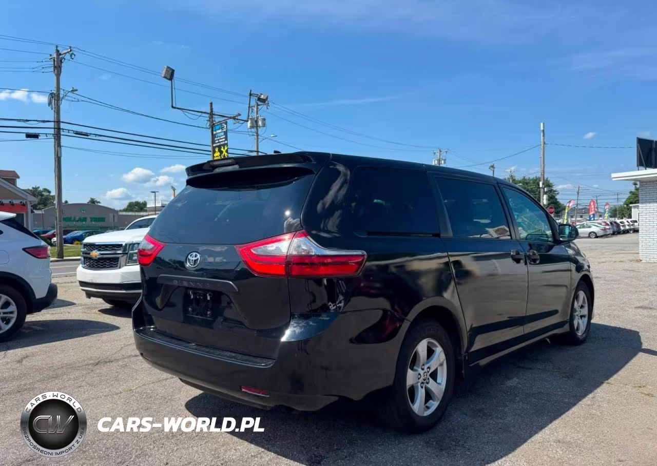 2020 Toyota Sienna L VIN:5TDZZ3DCXLS083327 - 4