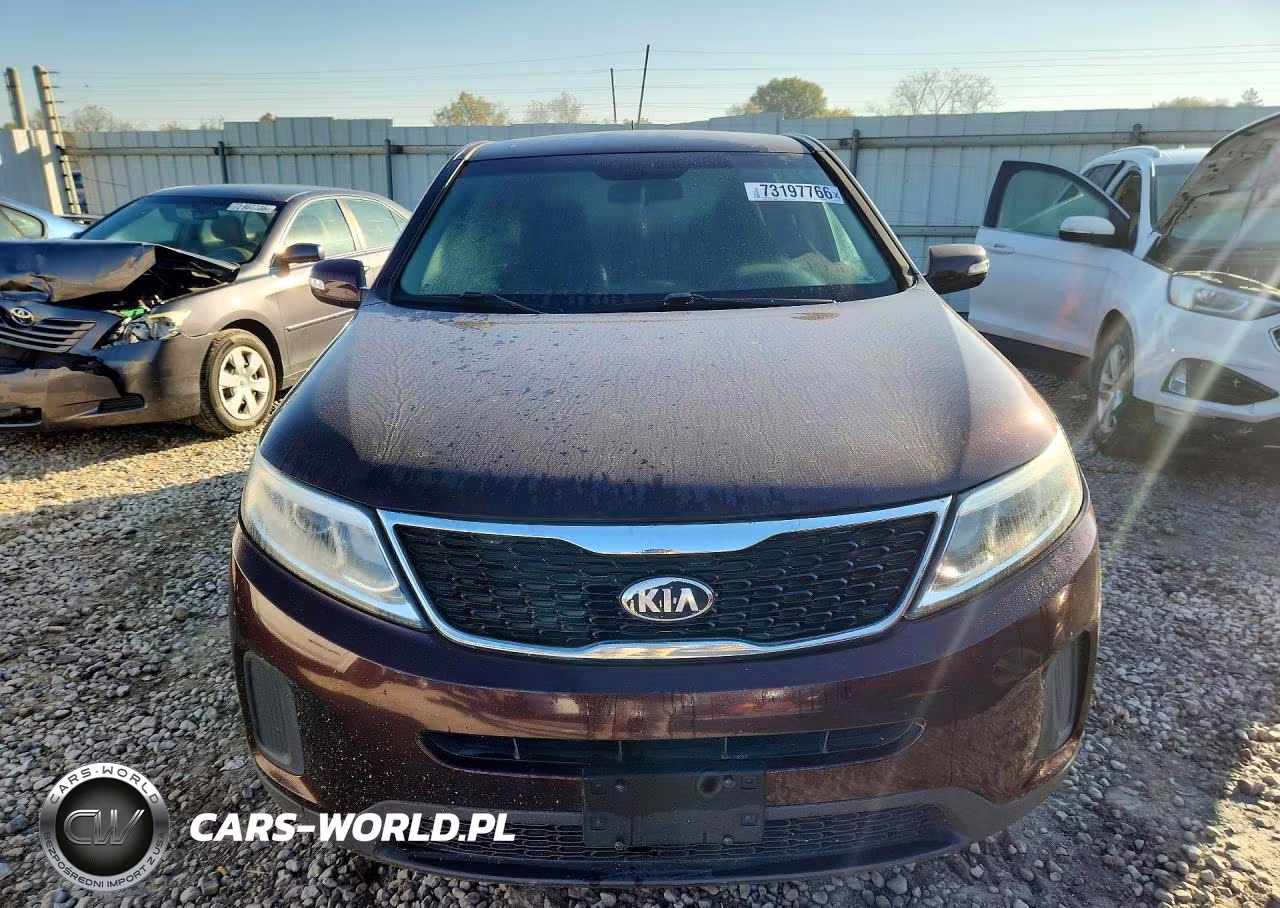 2014 Kia Sorento Lx VIN:5XYKT3A66EG514571 - 5