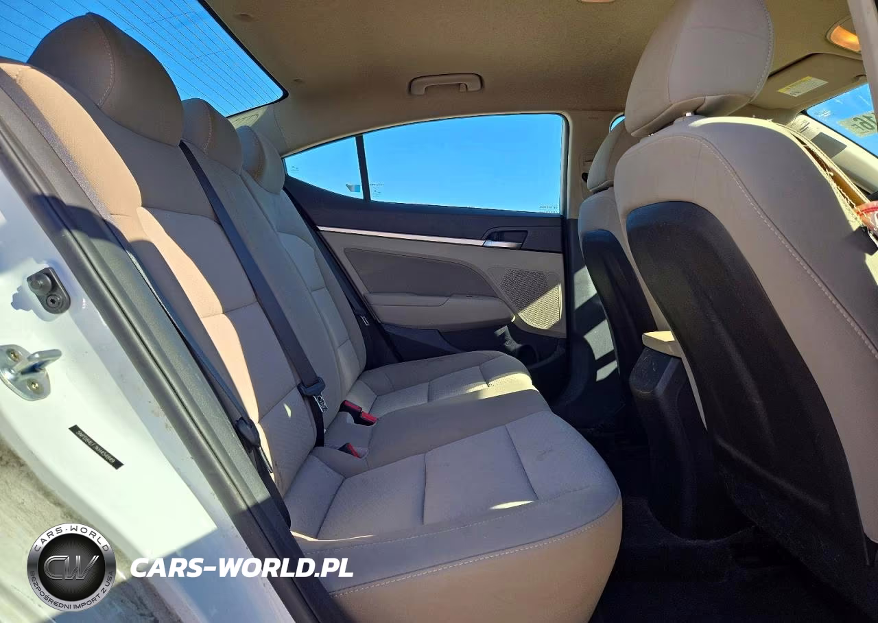 2019 Hyundai Elantra Sel VIN:5NPD84LF7KH454849 - 10