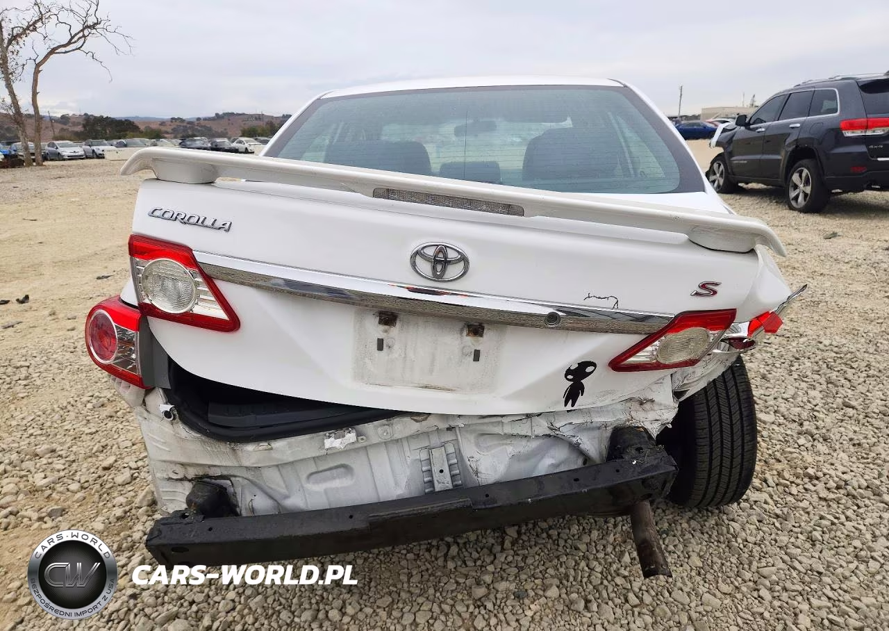 2013 Toyota Corolla S VIN:5YFBU4EE1DP211647 - 6