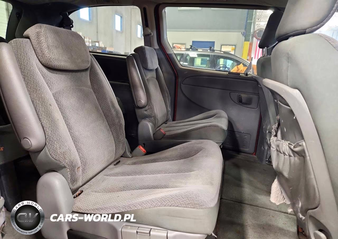 2005 Chrysler Town & Country Touring VIN:2C4GP54L65R551736 - 11