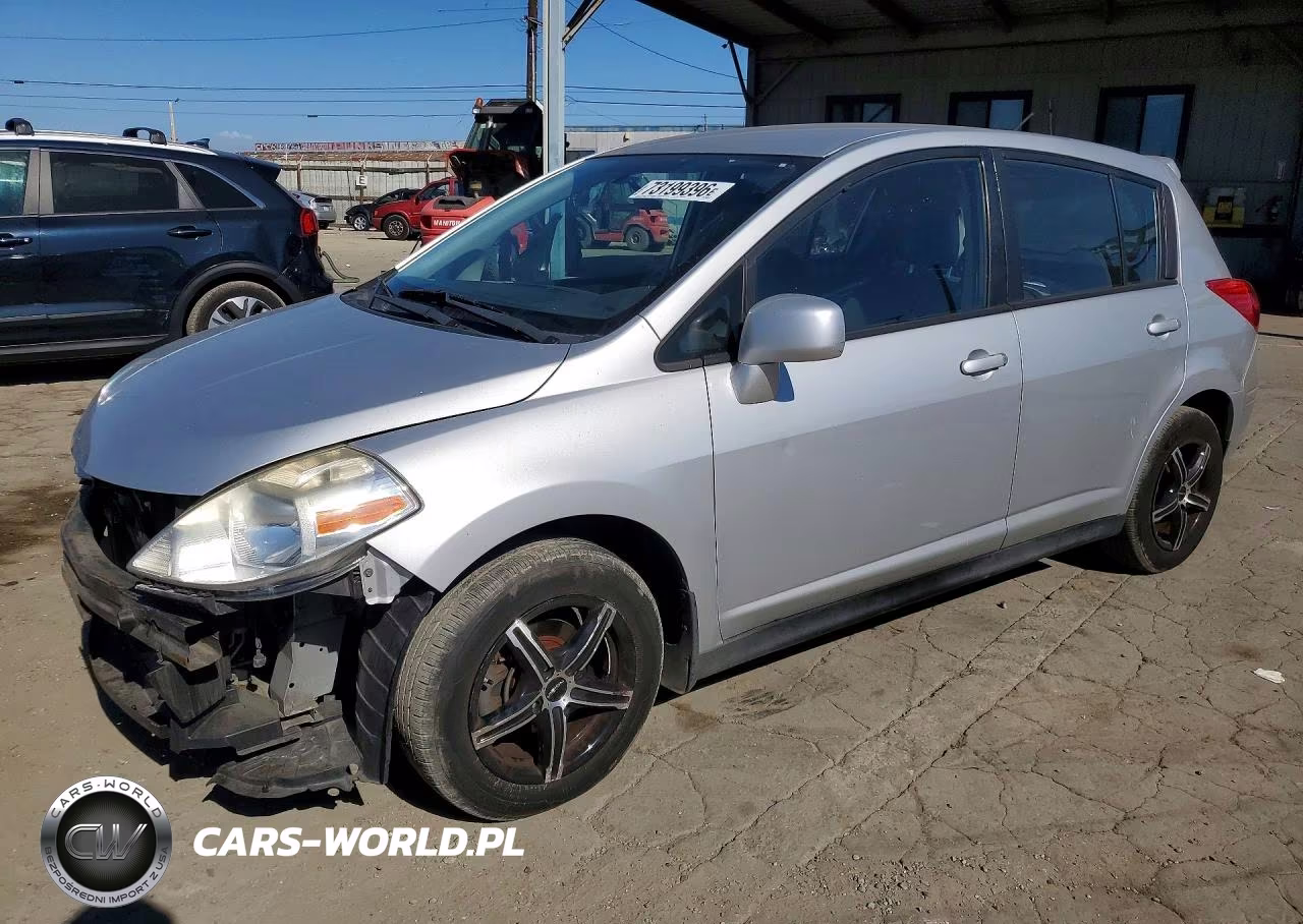 2011 Nissan Versa 1.8 S
