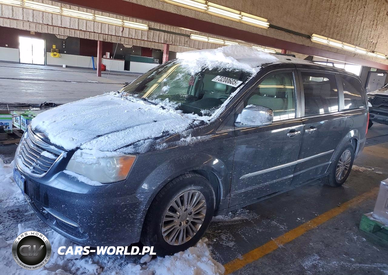 2011 Chrysler Town & Country Limited