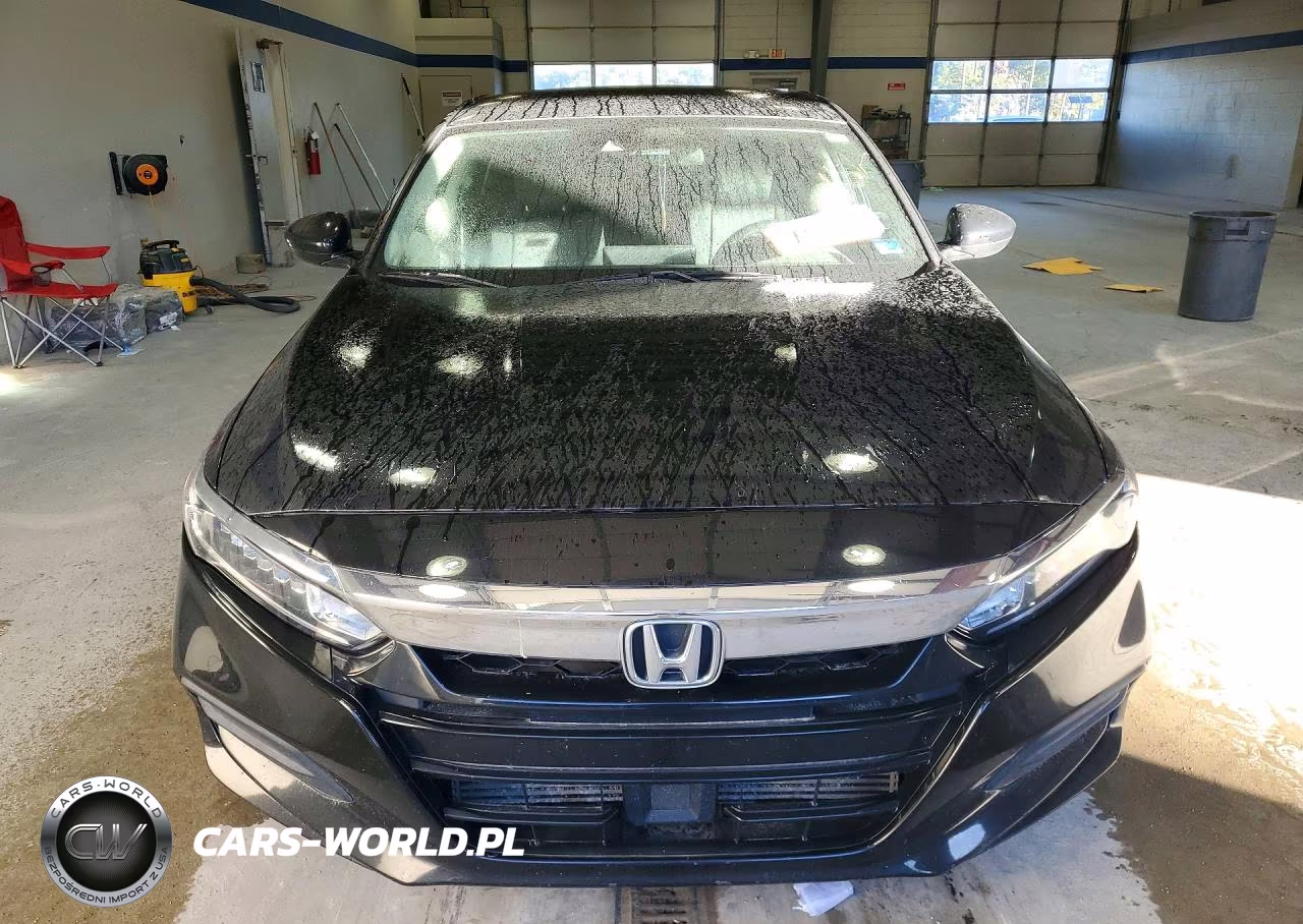 2018 Honda Accord Lx VIN:1HGCV1F13JA070366 - 5
