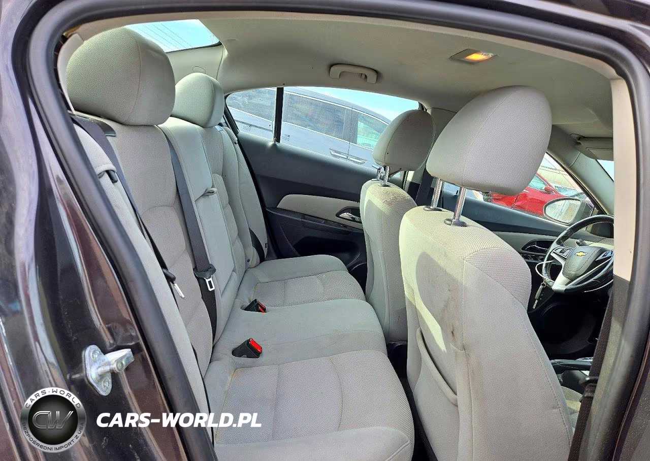 2014 Chevrolet Cruze Lt VIN:1G1PC5SB8E7241149 - 10