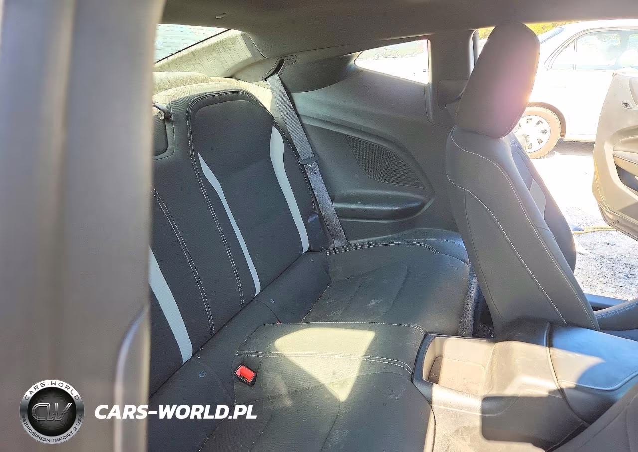 2020 Chevrolet Camaro Ls VIN:1G1FB1RS1L0112446 - 10