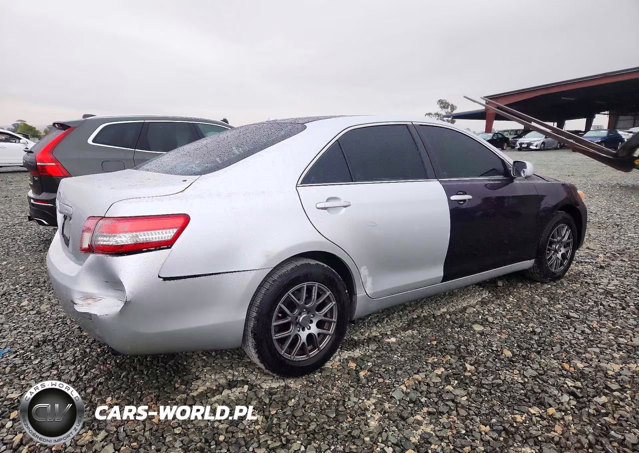 2011 Toyota Camry Le VIN:4T1BF3EK2BU172962 - 3