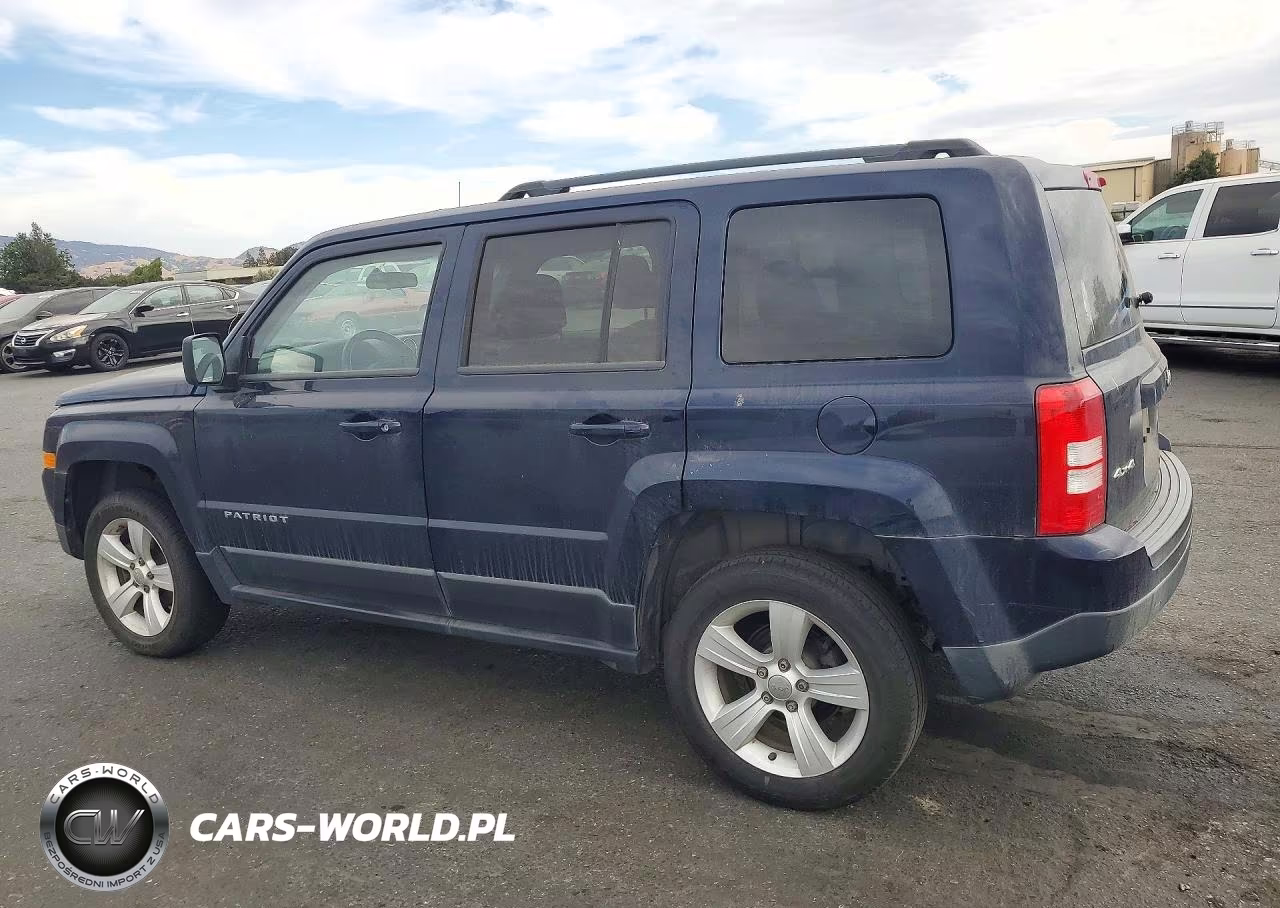 2014 Jeep Patriot Latitude VIN:1C4NJRFBXED898218 - 2