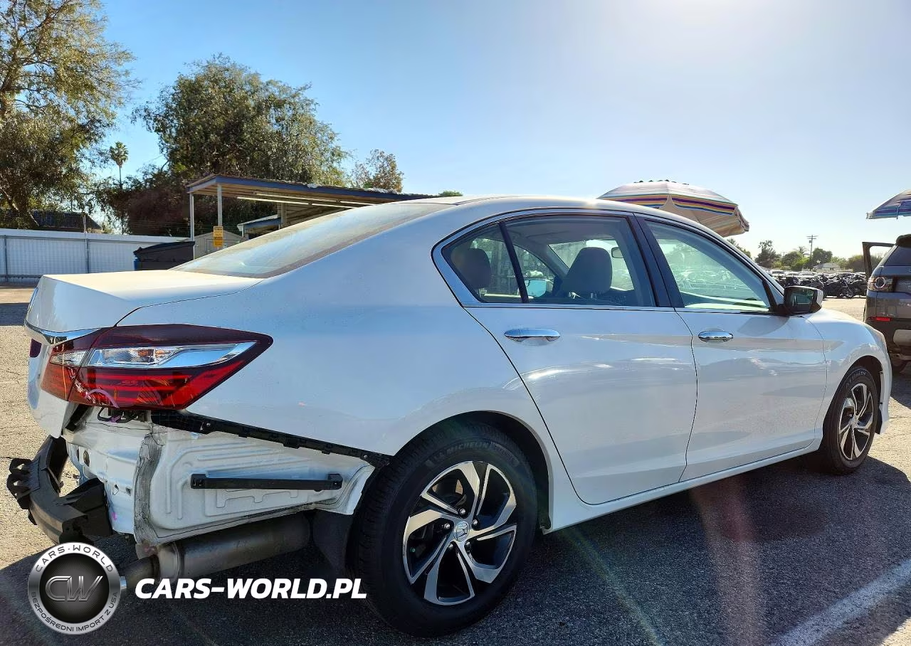 2017 Honda Accord Lx VIN:1HGCR2F33HA197706 - 3
