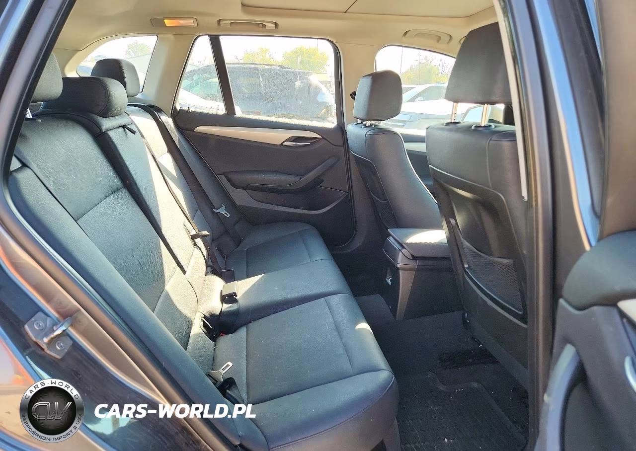 2015 BMW X1 xDrive28I VIN:WBAVL1C57FVY34818 - 10