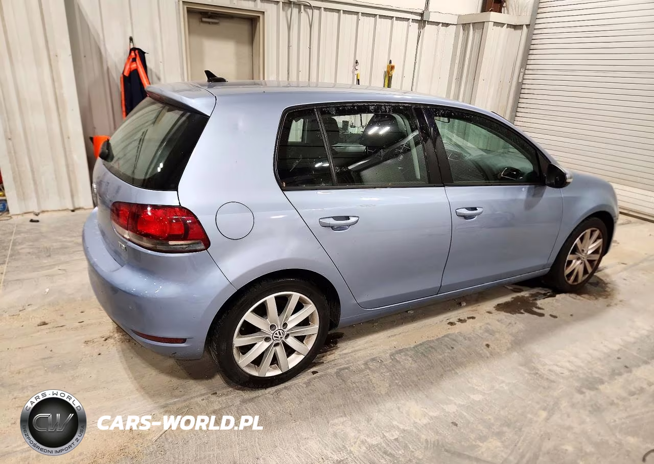 2011 Volkswagen Golf VIN:WVWNM7AJ9BW006101 - 3