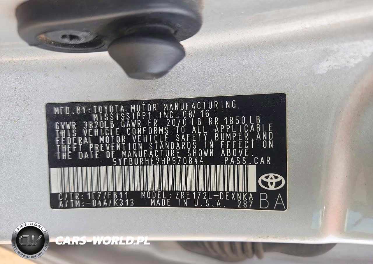 2017 Toyota Corolla Le VIN:5YFBURHE2HP570844 - 13