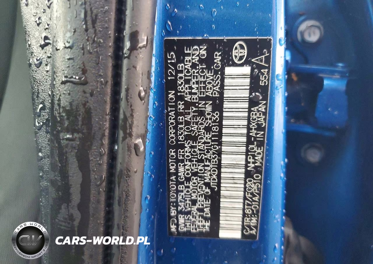 2016 Toyota Prius C Three VIN:JTDKDTB37G1118136 - 12