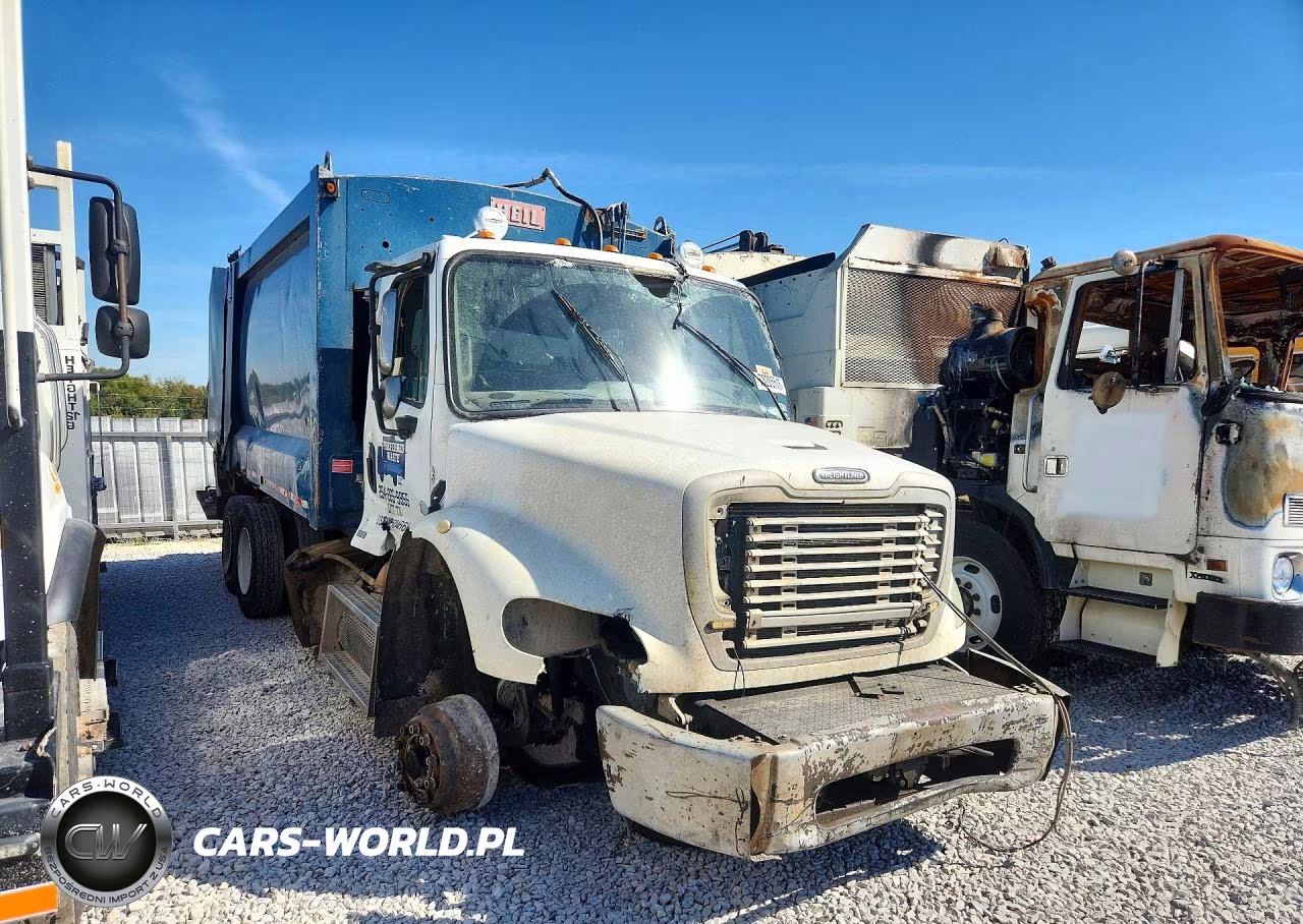 2010 Freightliner Business Class M2 Refuse Truck VIN:1FVHC7CV6ADAP9203 - 4