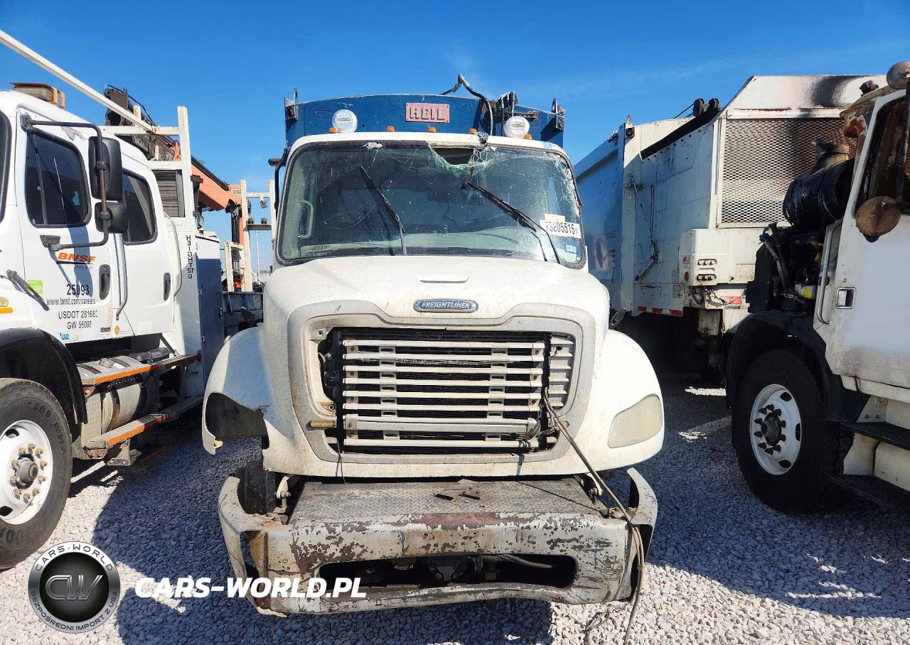 2010 Freightliner Business Class M2 Refuse Truck VIN:1FVHC7CV6ADAP9203 - 5