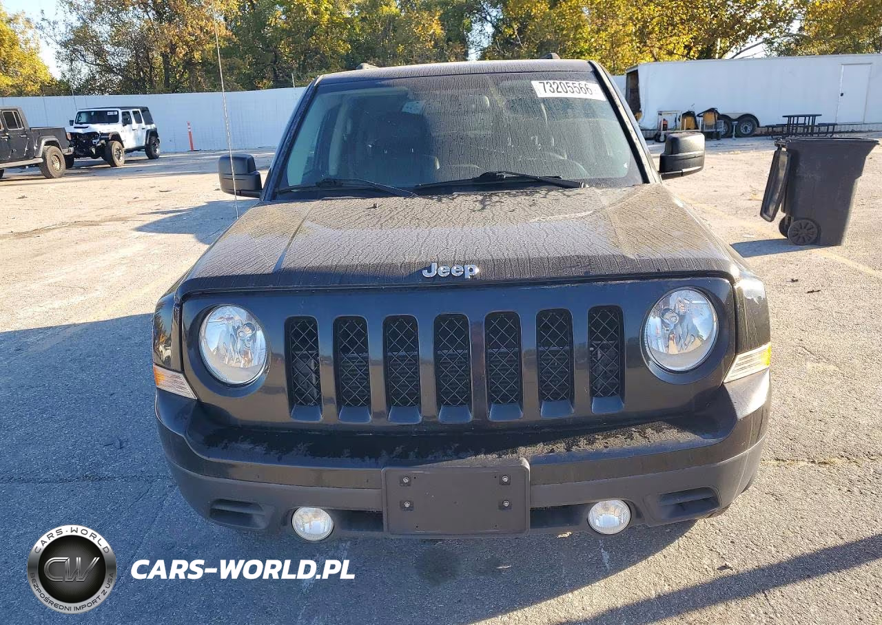 2015 Jeep Patriot Latitude VIN:1C4NJRFB4FD412083 - 5