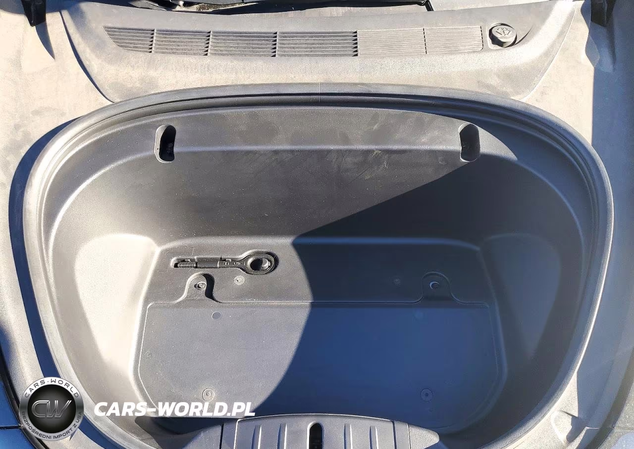 2020 Tesla Model 3 VIN:5YJ3E1EA5LF745967 - 11