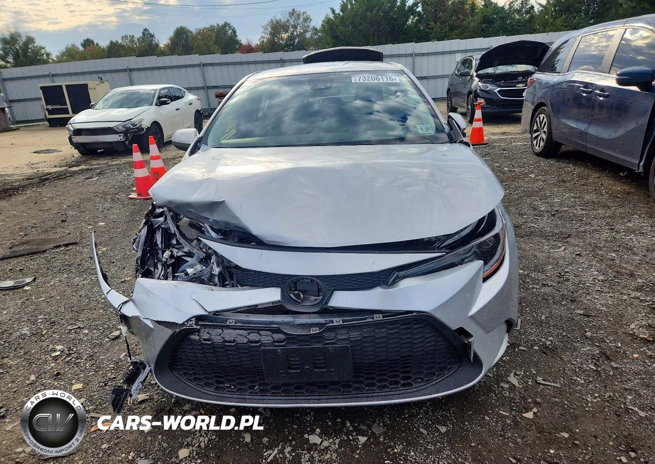 2022 Toyota Corolla Le VIN:JTDEPMAEXN3027022 - 5