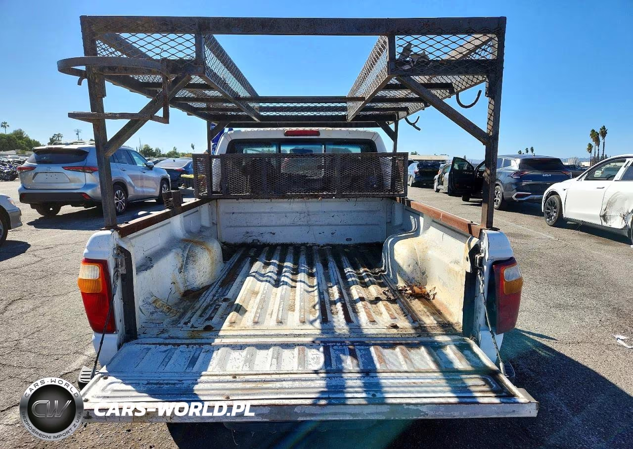 2003 Mazda B2300 VIN:4F4YR12D93TM13558 - 10