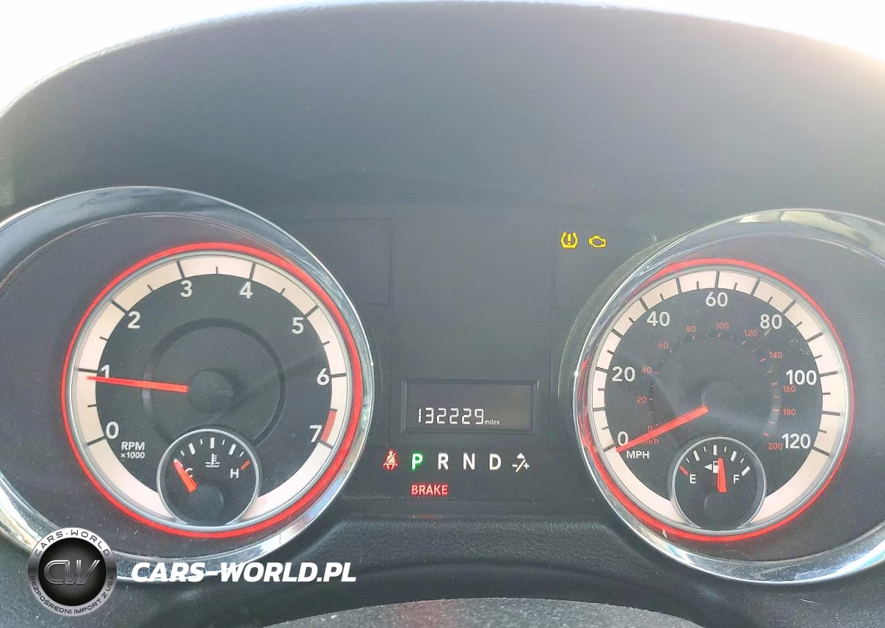 2012 Dodge Caravan VIN:2C4RDGCG4CR295613 - 10