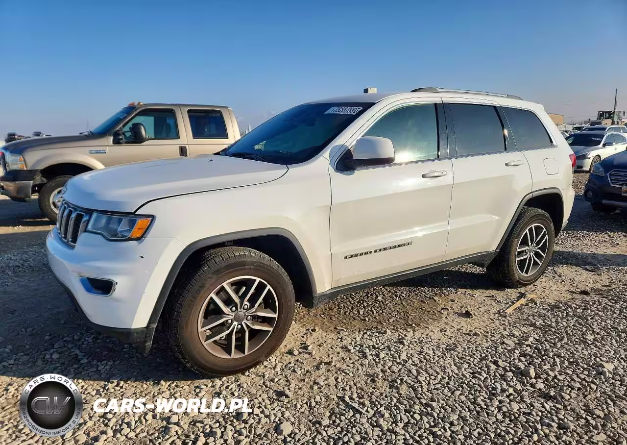 2020 Jeep Grand Cherokee Laredo
