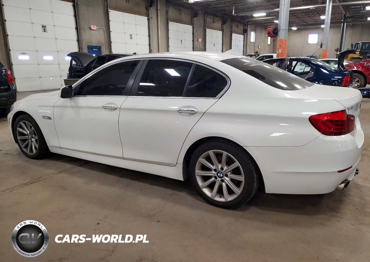 2013 BMW 528 I VIN:WBAXG5C57DDY32347 - 2