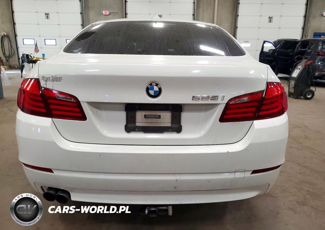 2013 BMW 528 I VIN:WBAXG5C57DDY32347 - 6