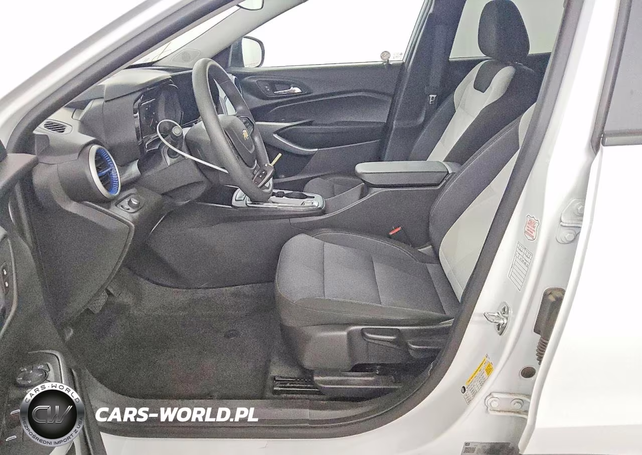 2025 Chevrolet Trax Ls VIN:KL77LFEP8SC238143 - 7