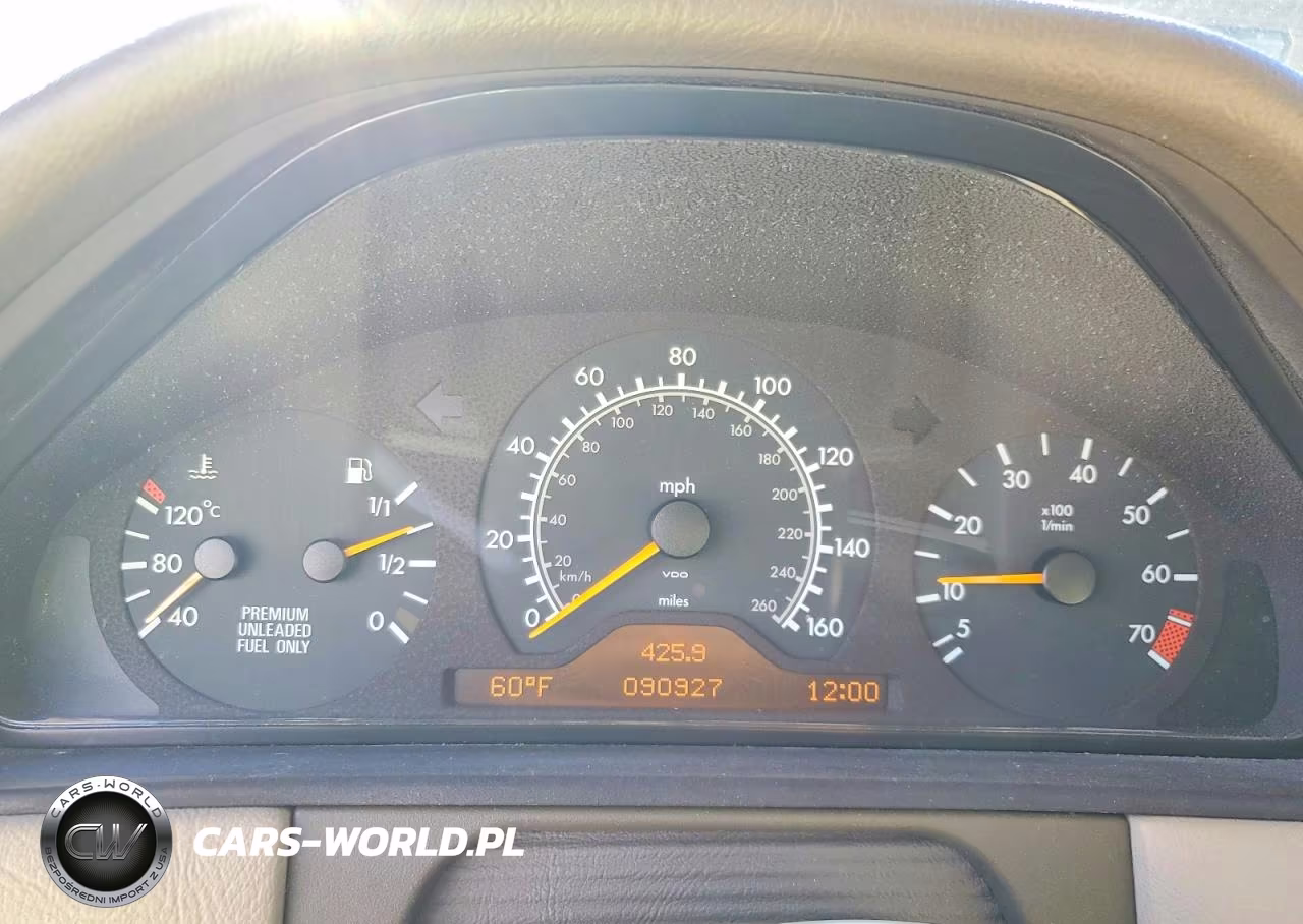 1997 Mercedes-Benz E-Class E320 VIN:WDBJF55FXVA435363 - 9