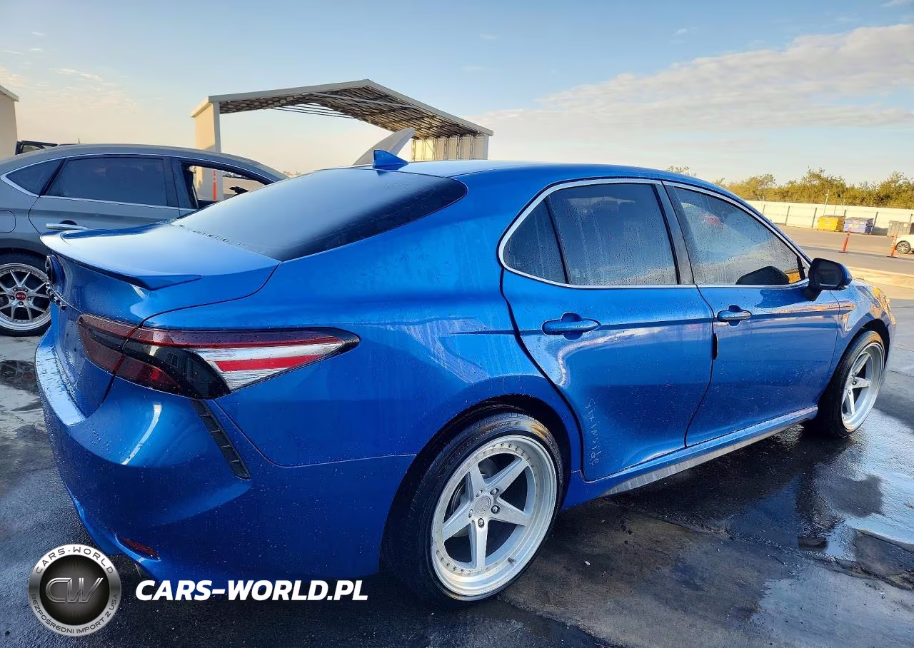 2020 Toyota Camry Xse VIN:4T1K61AK3LU352639 - 3