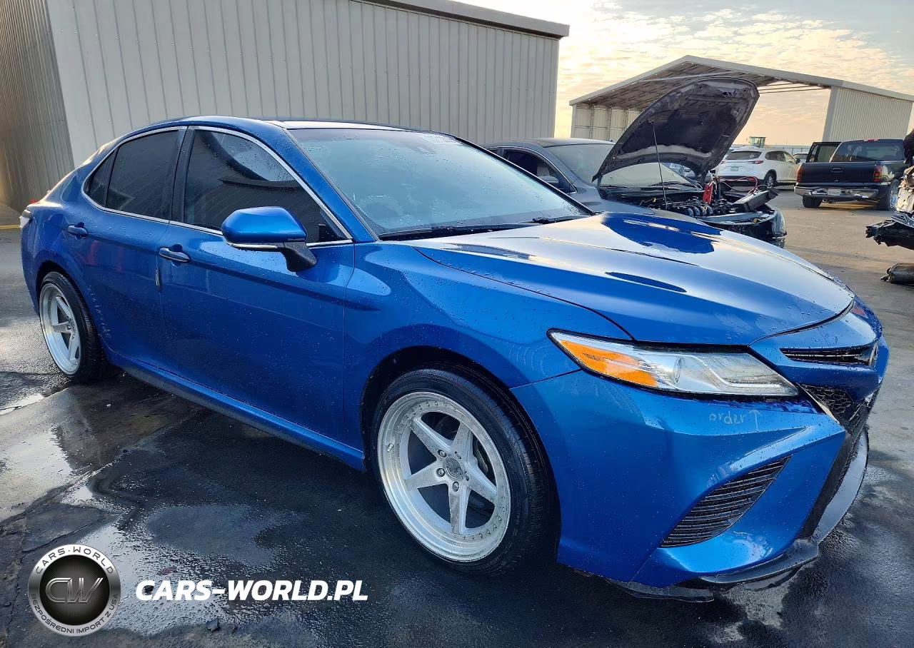 2020 Toyota Camry Xse VIN:4T1K61AK3LU352639 - 4
