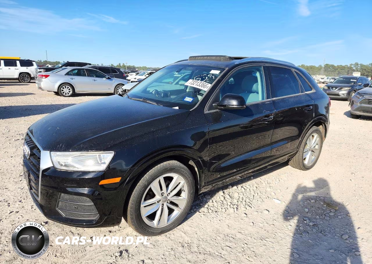 2017 Audi Q3 Premium VIN:WA1BCCFS1HR015019 - 1