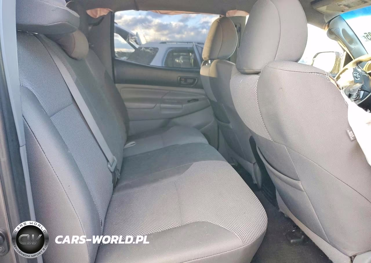 2015 Toyota Tacoma Double Cab VIN:5TFLU4EN6FX110225 - 10