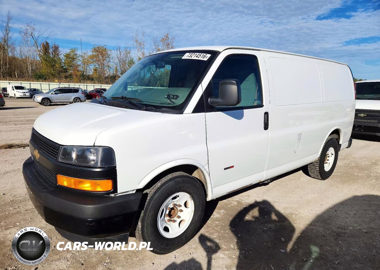2019 Chevrolet Express 2500 Cargo Delivery Van VIN:1GCWGAF17K1260758 - 1