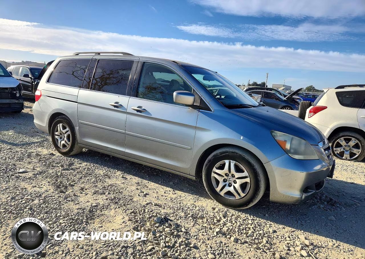 2005 Honda Odyssey Ex VIN:5FNRL38445B082315 - 4