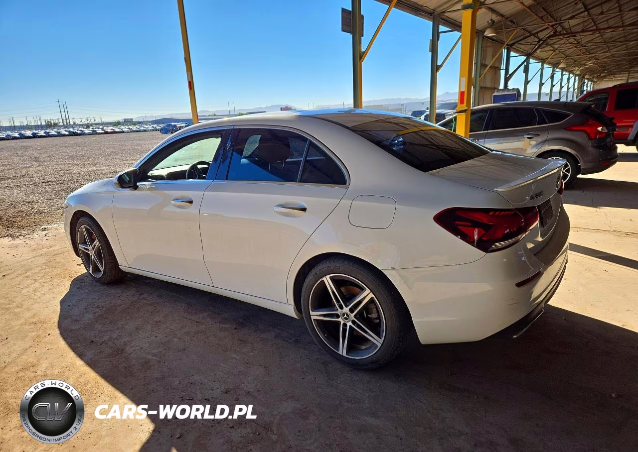 2019 Mercedes-Benz A 220 4Matic VIN:WDD3G4FB4KW017821 - 2