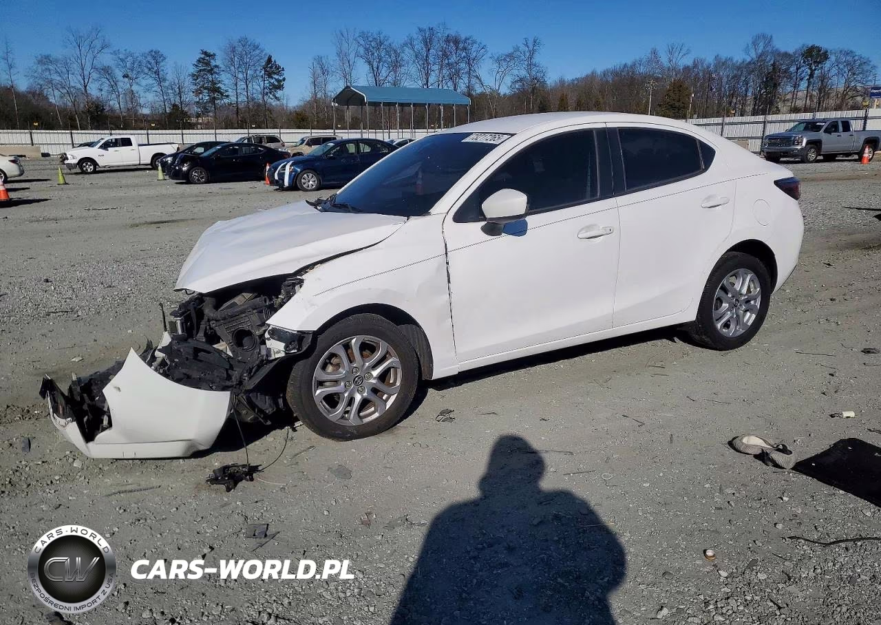 2018 Toyota Yaris Ia – zdjęcie 1 z 12