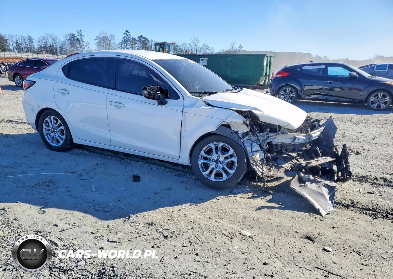 2018 Toyota Yaris Ia VIN:3MYDLBYV2JY300944 - 4
