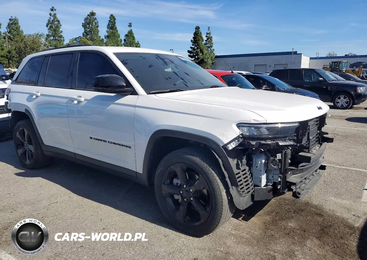 2023 Jeep Grand Cherokee Limited VIN:1C4RJGBG0PC521204 - 4