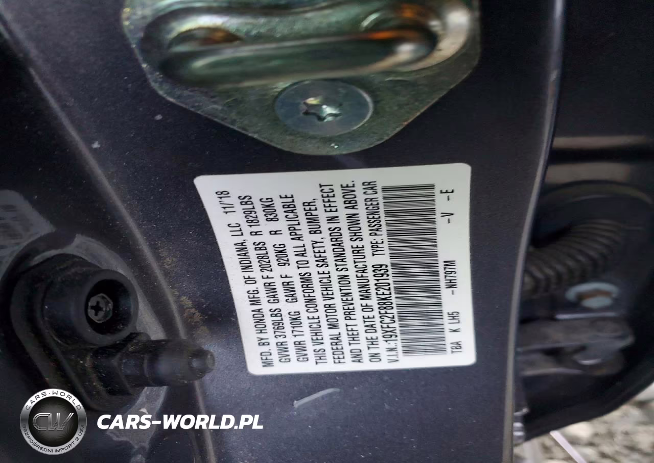 2019 Honda Civic Sport VIN:19XFC2F88KE201939 - 12