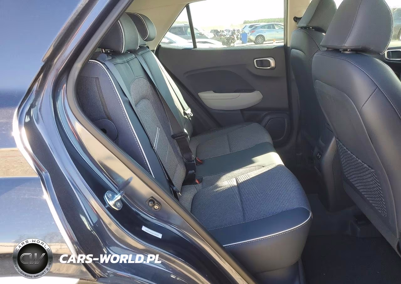 2025 Hyundai Venue Limited VIN:KMHRC8A36SU380233 - 10