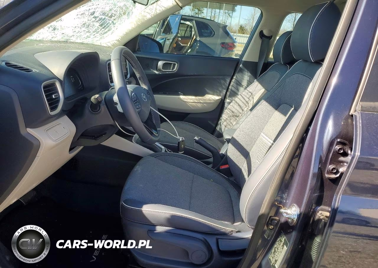 2025 Hyundai Venue Limited VIN:KMHRC8A36SU380233 - 7