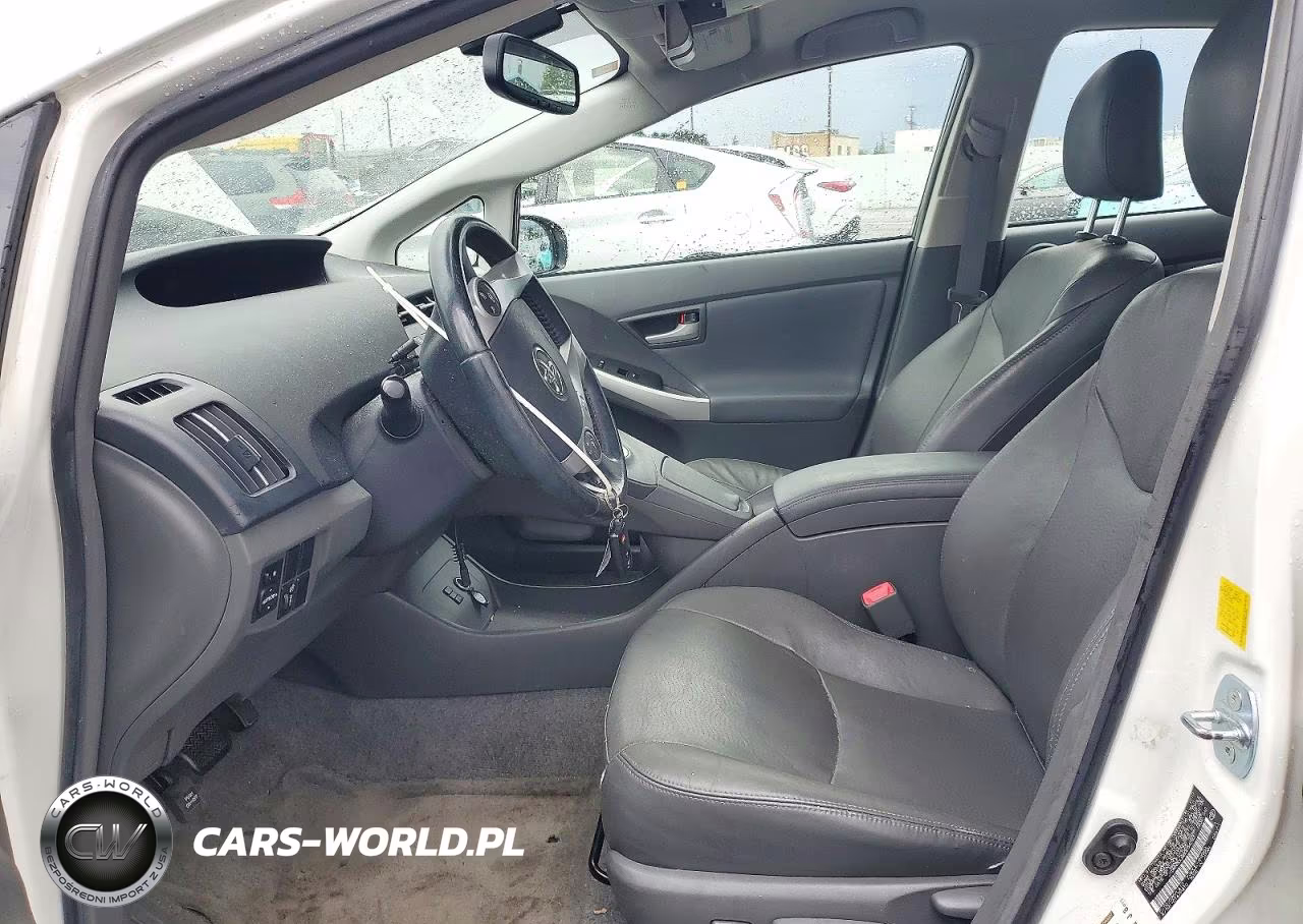 2011 Toyota Prius Four VIN:JTDKN3DU8B0264093 - 7