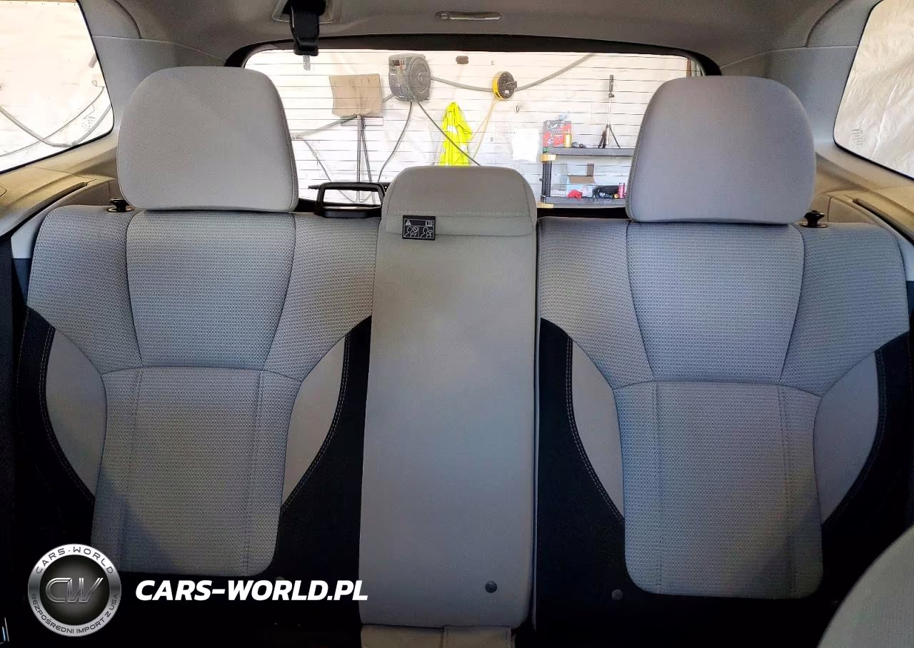 2019 Subaru Forester VIN:JF2SKACC5KH566742 - 10